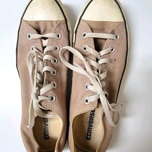 Converse Chuck Taylors